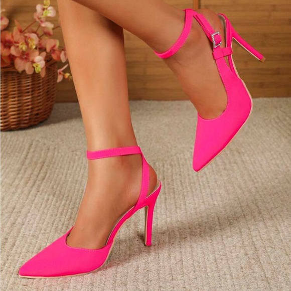 Ladies' Cross Straps Buckle Block Heel Sandals With Color-Block Design - Picture 4 of 4